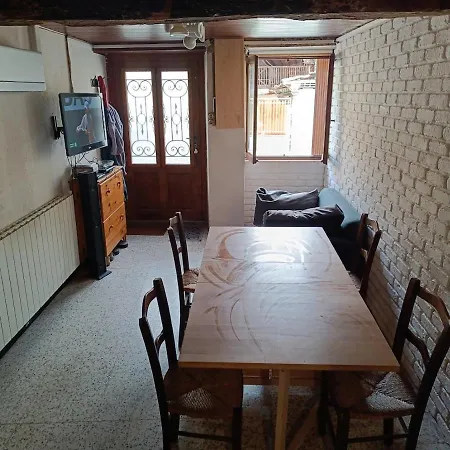 Maison Ancienne *